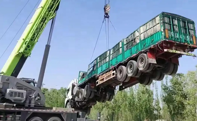 徽州区道路脱困救援案例